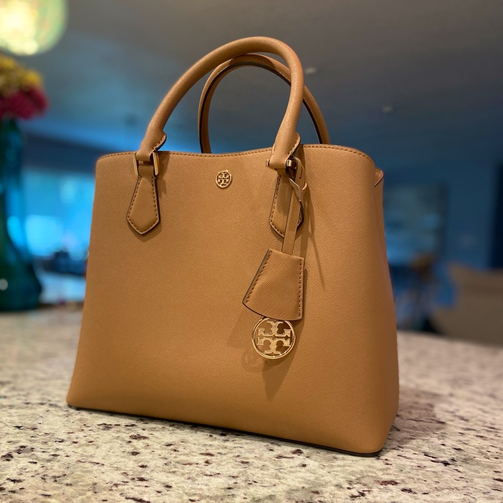 *** SOLD *** ROBINSON TRIPLE-COMPARTMENT TOTE, Tory Burch